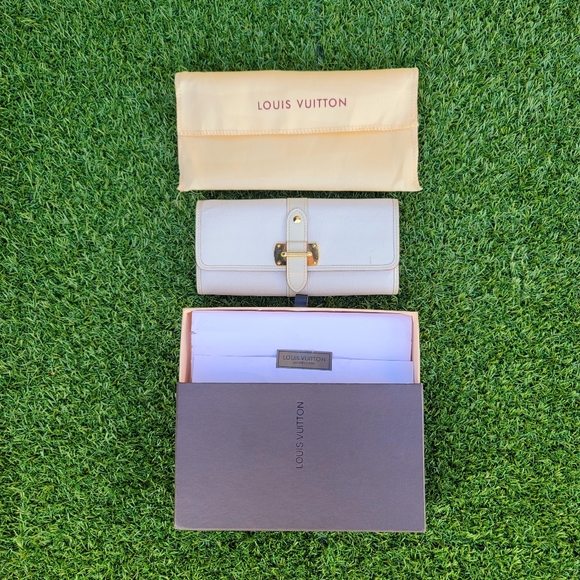 LOUIS VUITTON Continental Cream Wallet - Picture 3 of 16